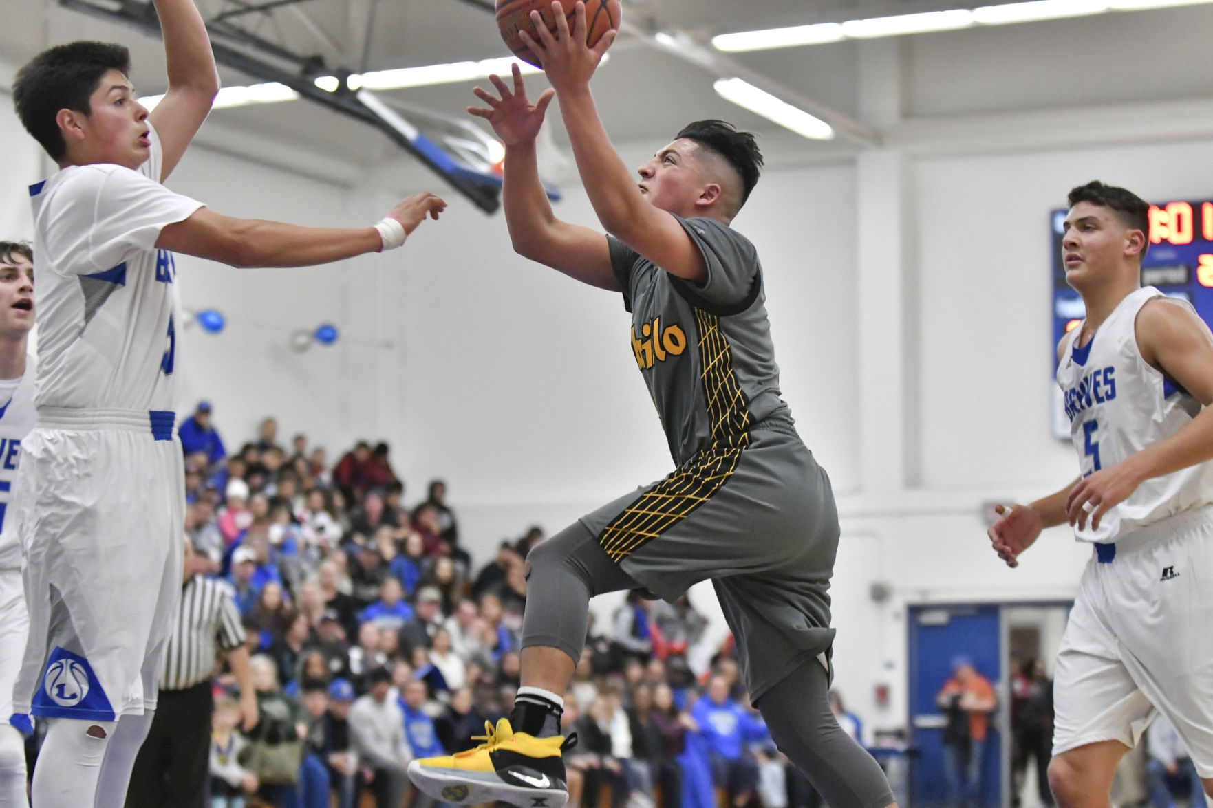 011119 CHS LHS boys bb 08.jpg